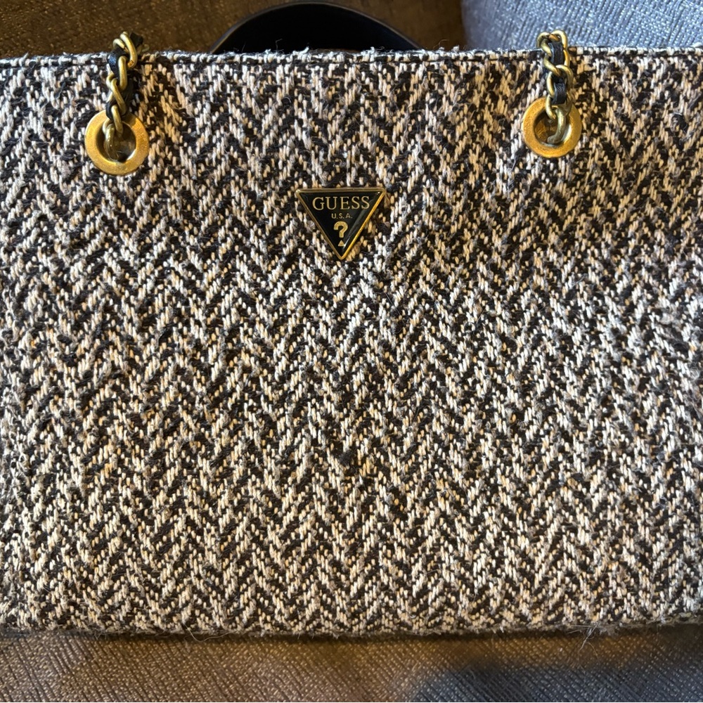 GUESS Tweed Navy and White tote/shoulder bag